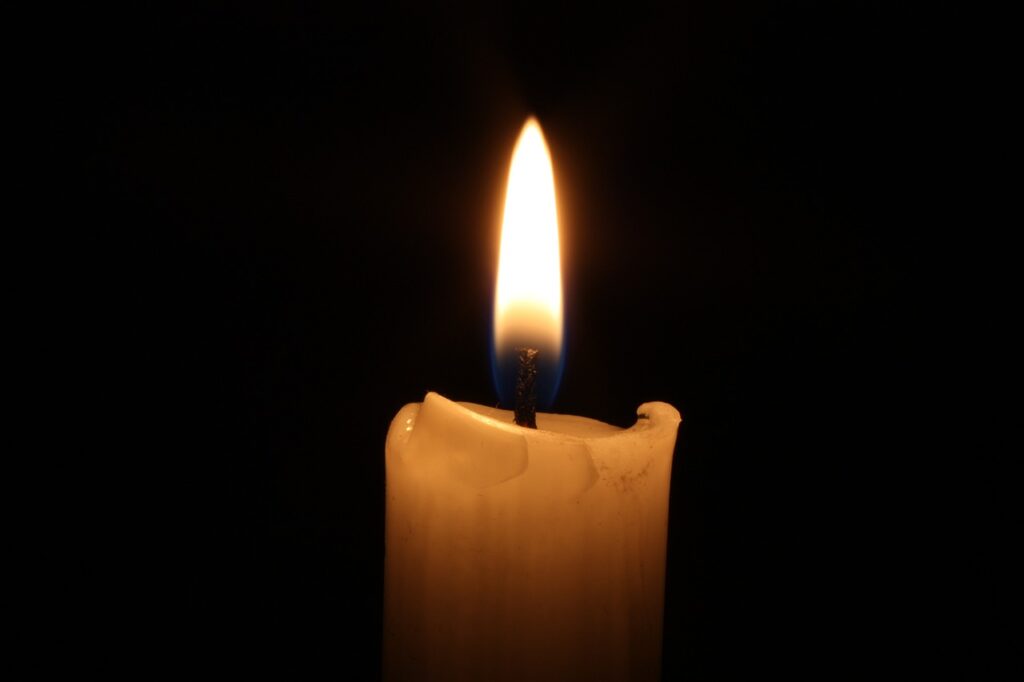 candlelight, candle, light-1077638.jpg